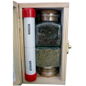 Mada rzeczna ze skałą macierzystą.- próbki naturalne