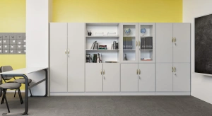 Zestaw szafek szkolnych nr 8, długość zestawu 3,6 m