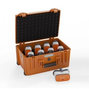 ClassVR - wirtualne laboratorium przedmiotowe zestaw 8 sztuk okularów Premium 64GB 