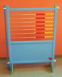 Kącik przedszkolaka panel liczydło