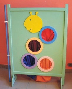 Kącik przedszkolaka panel gąsienica